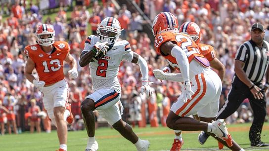 Syracuse downs Clemson but loses QB Steve Angeli to leg injury (College Football)