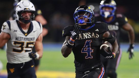 High-scoring offenses clash as Kansas hosts Cincinnati (College Football)