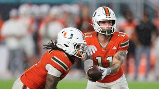 Miami rises to No. 2, Oklahoma enters top 10 in AP poll (College Football)