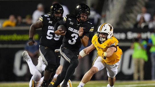 QB Kaidon Salter's big game lifts Colorado past Wyoming (College Football)