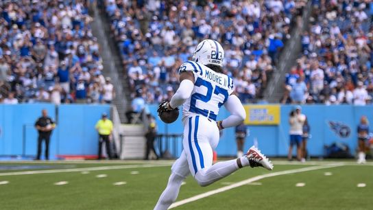 Report: Colts CB Kenny Moore II (calf) to only miss a few weeks (NFL)
