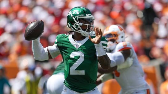 Knee injury impacting Jets QB Tyrod Taylor (NFL)