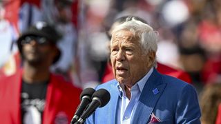 Report: Patriots selling minority stakes at $9B valuation (NFL)