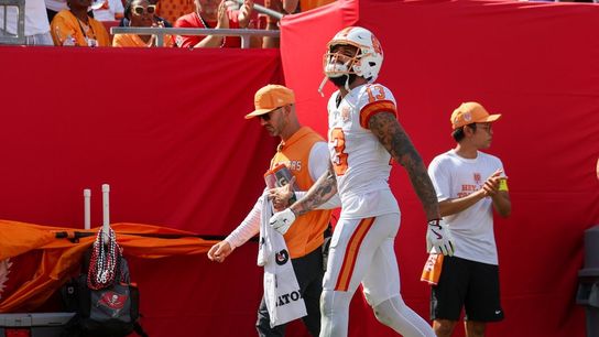 Buccaneers standout WR Mike Evans (hamstring) exits win (NFL)