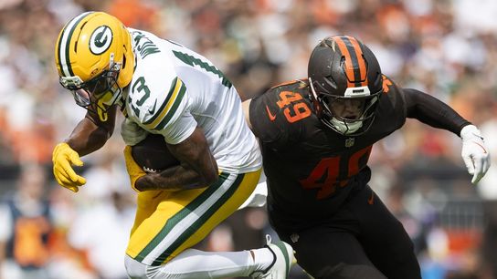 Report: Browns LB Carson Schwesinger has high ankle sprain (NFL)