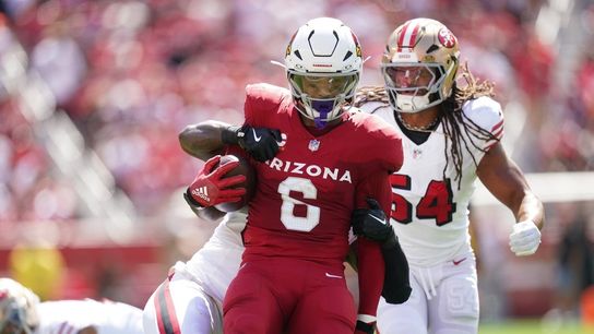 Cardinals RB James Conner (ankle) ruled out after being carted off (NFL)
