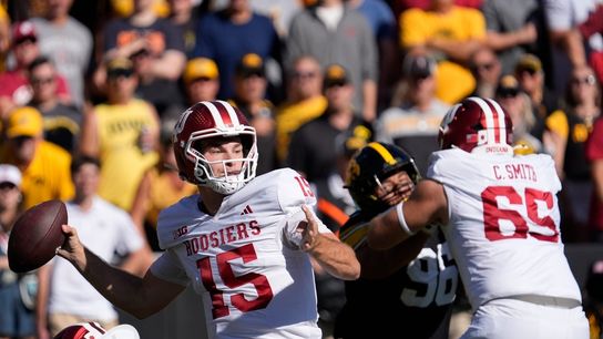Fernando Mendoza's late deep shot helps No. 11 Indiana escape Iowa (College Football)