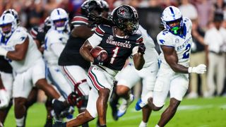 South Carolina takes charge in 2nd quarter, rolls past Kentucky (College Football)