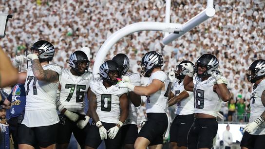 No. 6 Oregon overcomes No. 3 Penn State's 'White Out' in double OT (College Football)