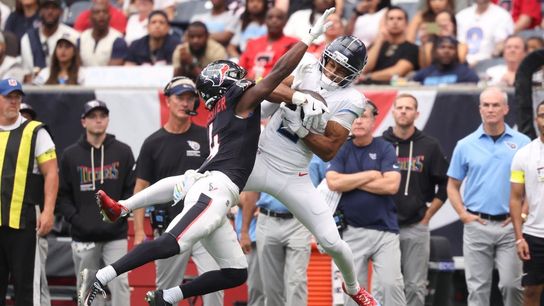 Texans shut down Titans 26-0, pick up first win of '25 (NFL)
