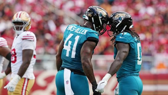 Jaguars force 4 turnovers, hand 49ers first loss (NFL)