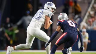 Patriots CB Christian Gonzalez injures hamstring (NFL)