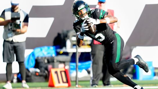 Report: Jets WR Garrett Wilson (knee) avoids ‘serious’ injury (NFL)