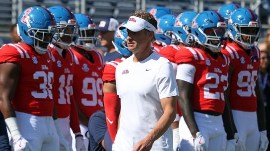 No. 4 Ole Miss eyes first win at No. 9 Georgia in 29 years (College Football)