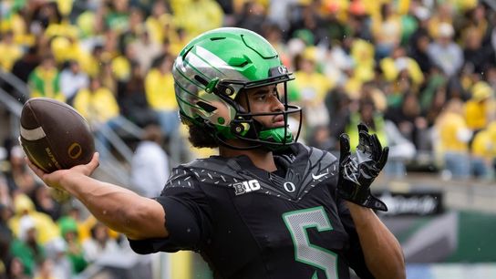 No. 8 Oregon refocuses entering first-ever meeting with Rutgers (College Football)