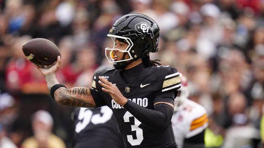 Kaidon Salter shines as Colorado upsets No. 22 Iowa State (College Football)