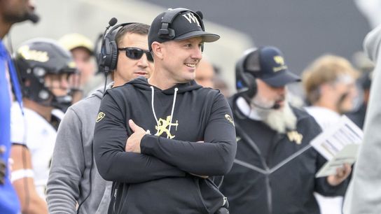 Wake Forest survives sloppy affair vs. SMU with last-second field goal (College Football)