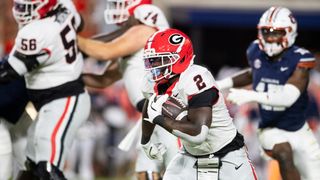 No. 10 Georgia overcomes slow start to beat Auburn for 9th straight time (College Football)