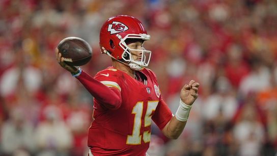 Resurgent Chiefs try to surpass .500 vs. Raiders (NFL)