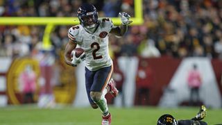 Bears WR DJ Moore hospitalized after win vs. Commanders (NFL)