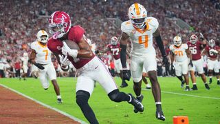 Pick-six sparks No. 6 Alabama to win over No. 11 Tennessee (College Football)