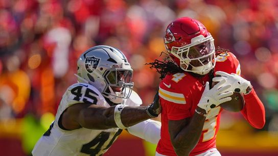 Chiefs hold Raiders to 95 total yards in 31-0 victory (NFL)