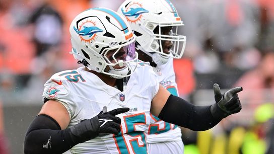 Reports: Eagles trade for Dolphins DE Jaelan Phillips (NFL)