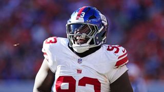 Bucs sign DL Rakeem Nunez-Roches, WR David Sills V (NFL)