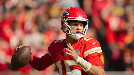 Week 8 MNF: Commanders-Chiefs Preview, Props, Prediction (NFL)