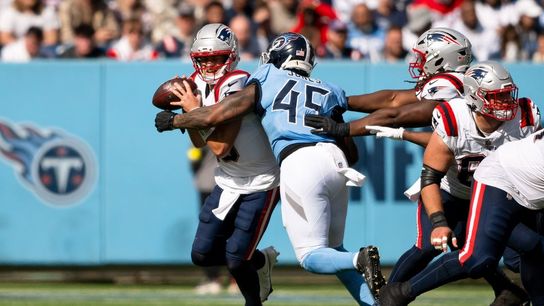 Reports: Patriots sign DE Dre'Mont Jones, FB Reggie Gilliam (NFL)