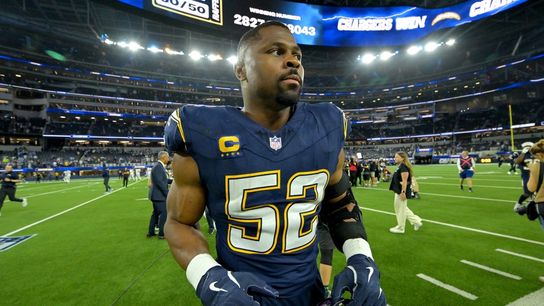 Reports: Chargers re-signing pass rusher Khalil Mack for 1 year, $18M (NFL)