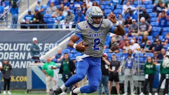 Memphis scores 17 in fourth to upset No. 18 South Florida (College Football)