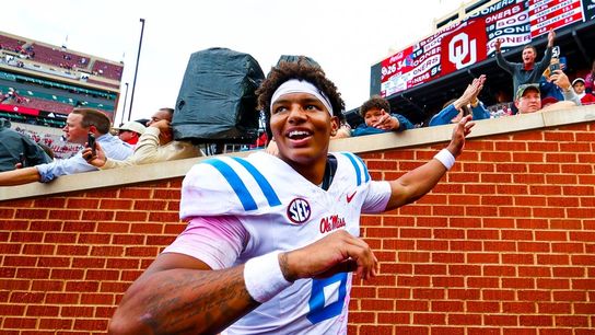 Top 25 roundup: No. 8 Ole Miss rallies for signature win at No. 13 Oklahoma (College Football)