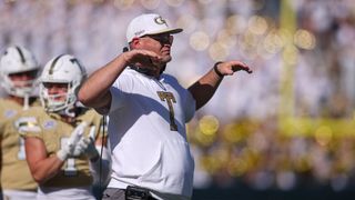 No. 8 Georgia Tech visits NC State, seeking ninth straight win (College Football)