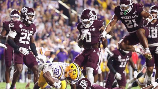 No. 3 Texas A&M dominates 2nd half at No. 20 LSU to remain unbeaten (College Football)