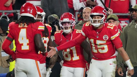 Patrick Mahomes, Travis Kelce lead surging Chiefs over Commanders (NFL)
