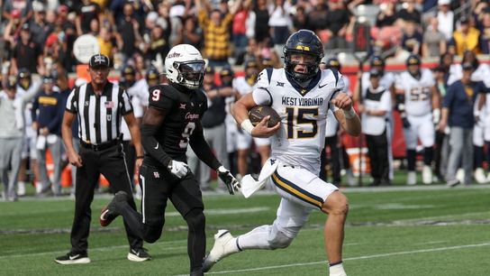 Scotty Fox Jr. leads West Virginia to stunning upset of No. 22 Houston (College Football)