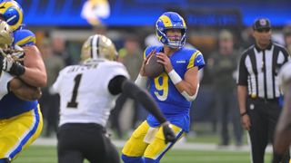 Matthew Stafford fires four TDs as Rams blast Saints (NFL)