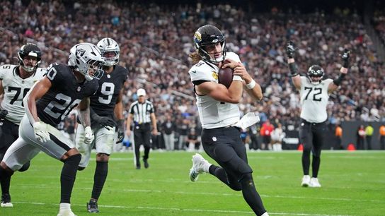 Jaguars survive Raiders in OT thanks to failed 2-point conversion (NFL)