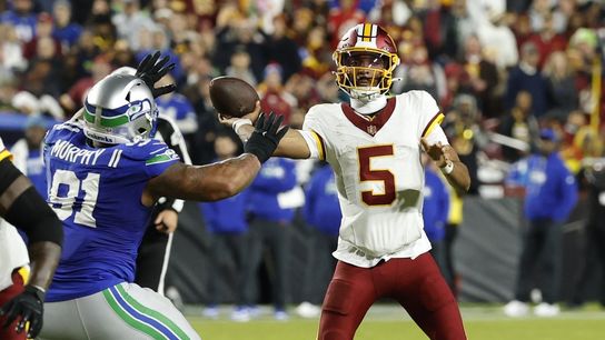 Commanders QB Jayden Daniels exits with left elbow injury in loss to Seahawks (NFL)