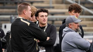 QB R.J. Day, son of Ohio St, coach, commits to Northwestern (College Football)