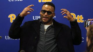 Rams' Sean McVay opens door to Aaron Donald comeback (NFL)