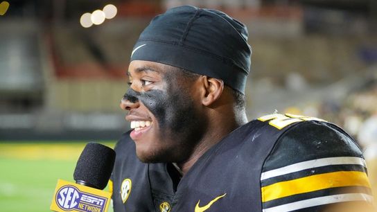 Missouri RB Ahmad Hardy shot, in stable condition (College Football)