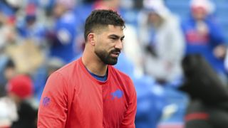 Eagles sign DE A.J. Epenesa after deal with Browns falls through (NFL)
