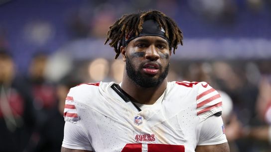 49ers DE Bryce Huff announces retirement (NFL)