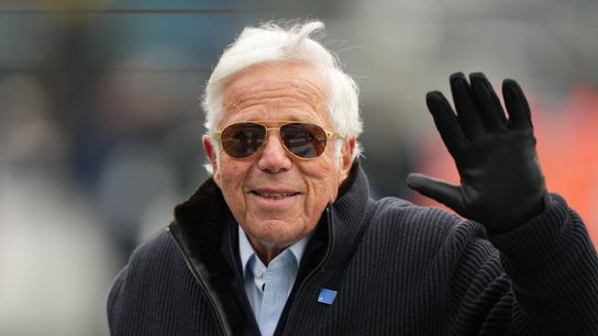 Report: Patriots owner Robert Kraft not selected for Hall of Fame (NFL)