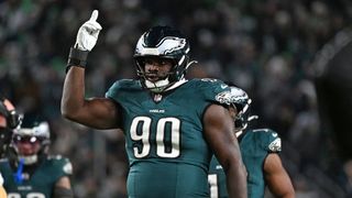 Report: Eagles, DT Jordan Davis reach 3-year extension (NFL)