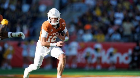 Texas QB Arch Manning '100 percent' after foot surgery (College Football)