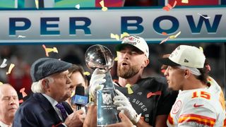Report: Travis Kelce, Chiefs to discuss future after Super Bowl (NFL)