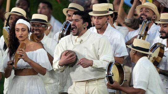 Bad Bunny's halftime viewership dipped 7% from Super Bowl's peak (NFL)